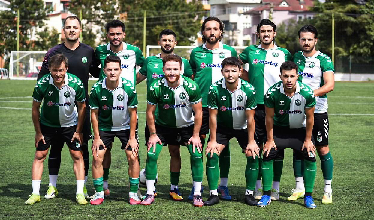 Kandıra Gençlerbirliği, yeni sezon hazırlıkları kapsamında karşılaştığı Tophane Tayfunspor’u 3-1