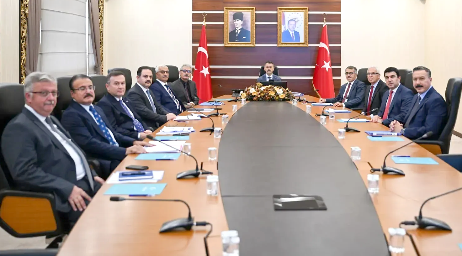 Kocaeli’de yeni eğitim-öğretim döneminde okul güvenliğine yönelik tedbirlerin değerlendirildiği toplantıya