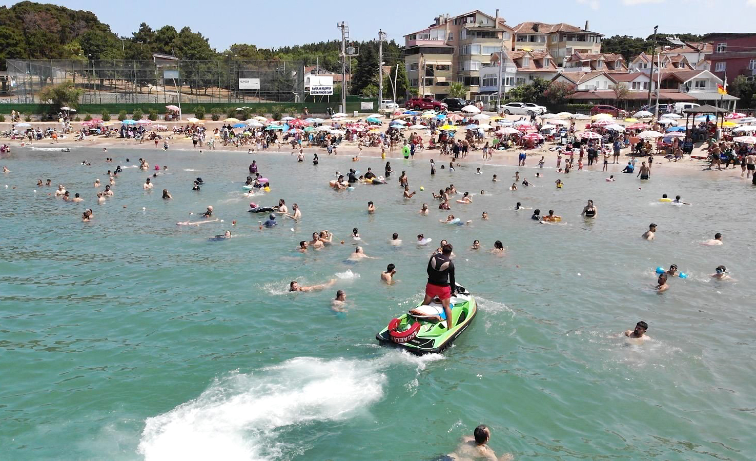 KOSKEM ekipleri, 24-30 Ağustos tarihleri arasında Kocaeli sahillerinde boğulma tehlikesi