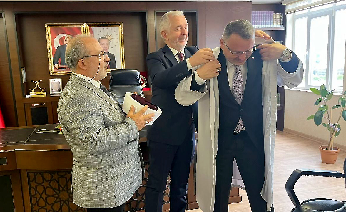 Kocaeli Müftülüğü’nde Devir Teslim! Sönmezoğlu Görevi Demirtaş’a Bıraktı