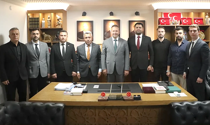 Kandıra Belediye Başkanı Erol Ölmez, MHP Kocaeli İl Başkanı Enes