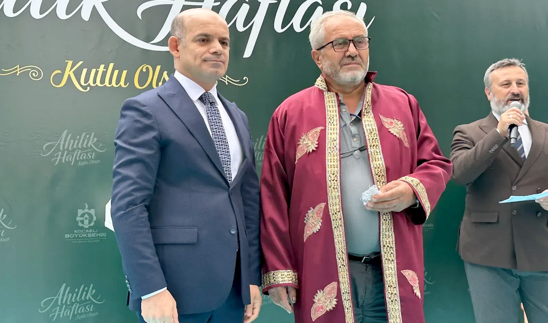 Kandıra sanayi esnafından traktör tamircisi Nuri Yağız, 2026 Ahilik Haftası