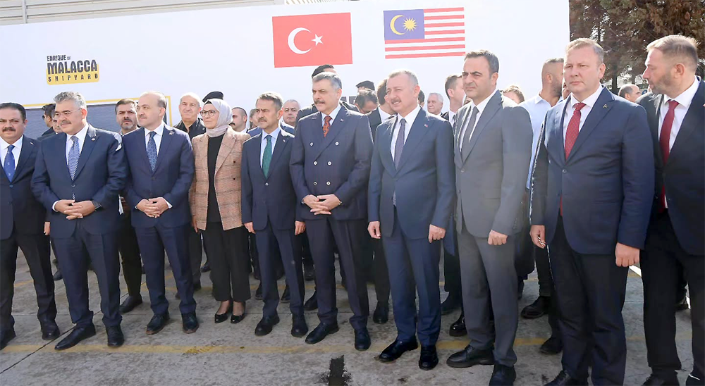 Kocaeli’de Malezya Sahil Güvenlik Komutanlığı için Türkiye’de inşa edilen 99