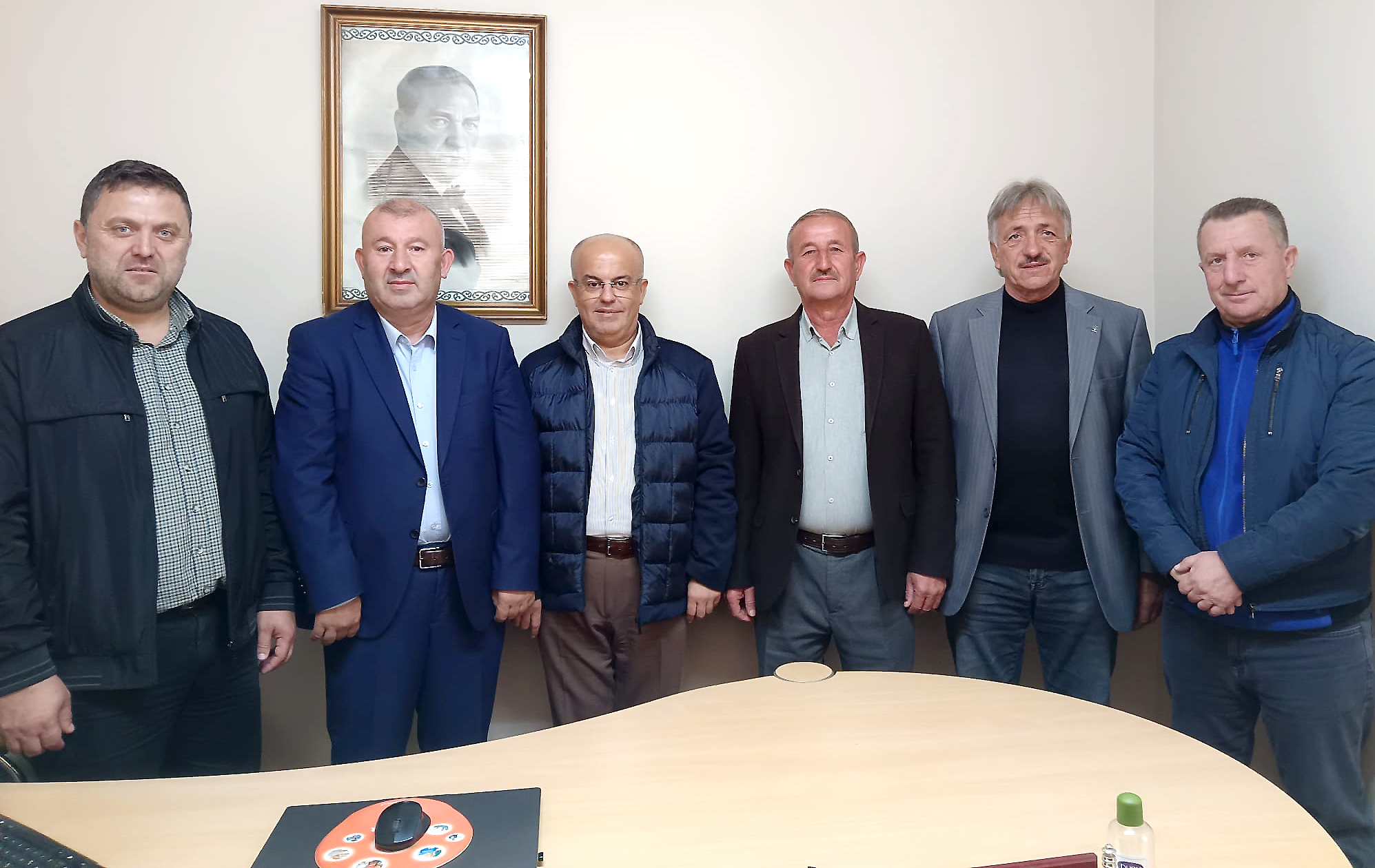 AK Parti Kandıra İlçe Başkanı Sertan Kulaç ve yönetim kurulu